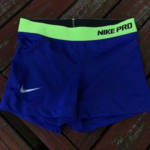 Nike pro spandex